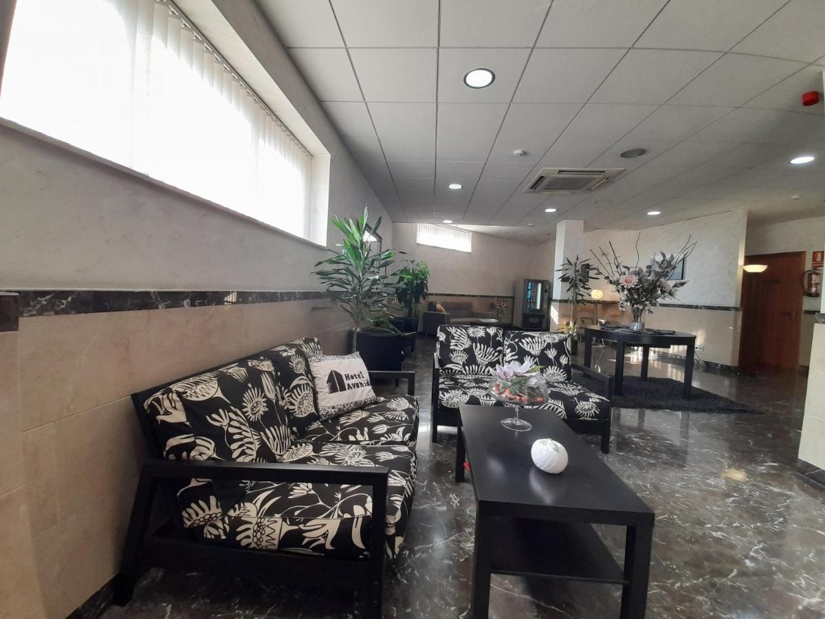 Hotel Avenida Эль-Морель Экстерьер фото