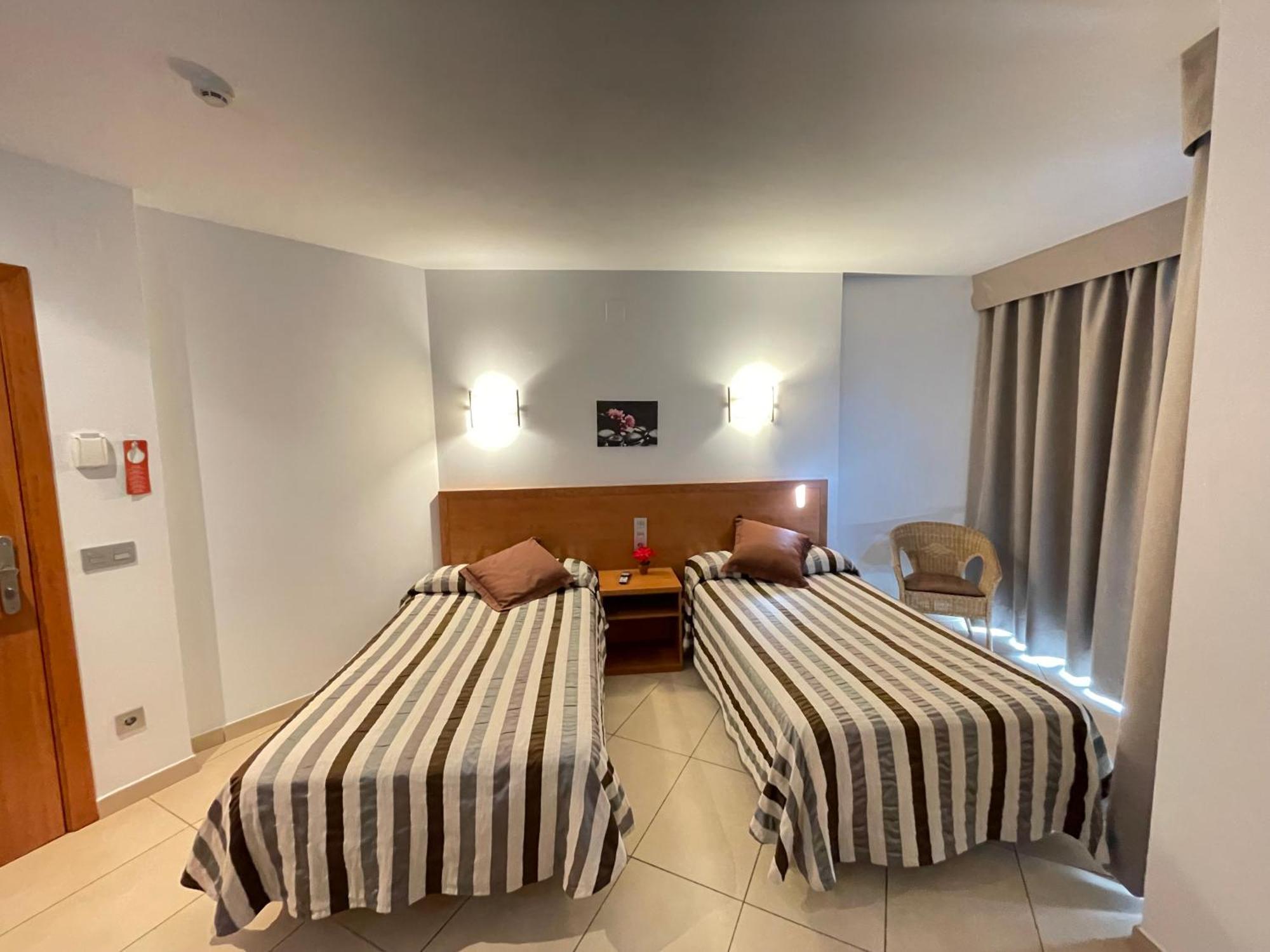 Hotel Avenida Эль-Морель Экстерьер фото