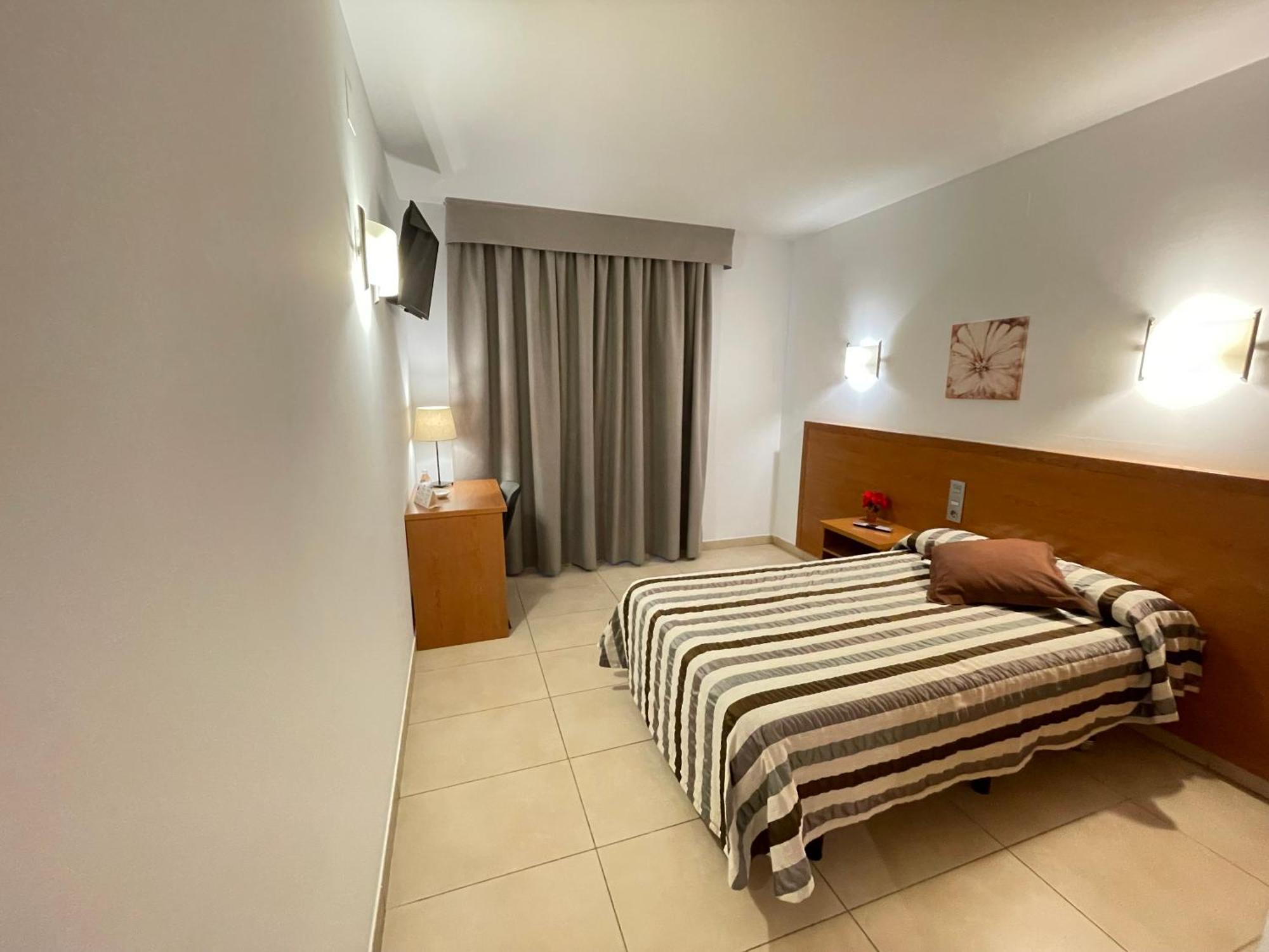 Hotel Avenida Эль-Морель Экстерьер фото